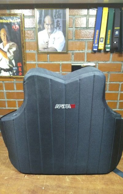 APIKA Жилет защитный «подушка»