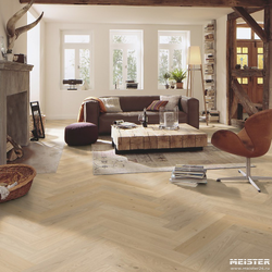 Паркетная доска Meister HS 500 Lindura Дуб классик Алебастровый 8929 в интерьере