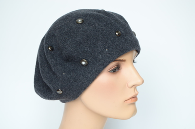 Антрацитовый берет со стразами Сваровски