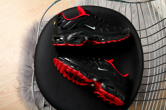 Nike Air Max Tn Plus Black Red