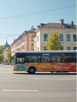 Реклама на транспорте в Ханты-Мансийске | www.reklamahanty.ru