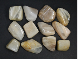 Лунный камень, галтовка в ассортименте, Индия (20-30 мм, 8-10 г) №6570