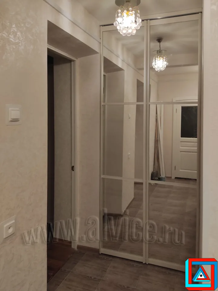 Фото 28 - Складная дверь-книжка для ниши