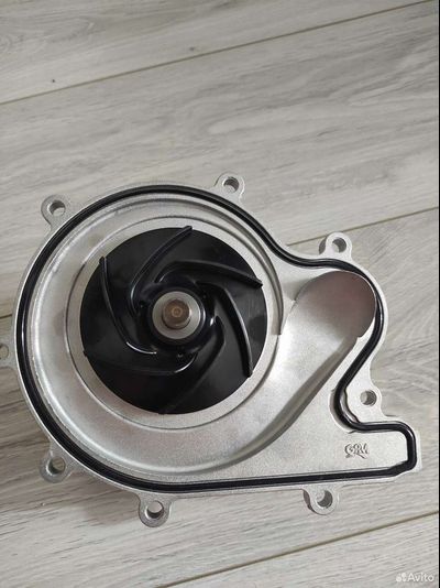 Насос водяной Газель Камминс 2.8 оригинал FOTON (снятый)