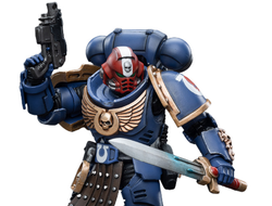 Интерцессор-ветеран Ультрамаринов (Warhammer 40k) - КОЛЛЕКЦИОННАЯ ФИГУРКА 1/18 Ultramarines Intercessor Veteran Sergeant Brother Aeontas (JT4386) - JOYTOY