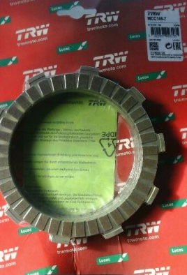 Фрикционные диски комплект TRW MCC145-7 для Honda TRX 400, XR 400, CBR 600 // Yamaha YZF - R3 300