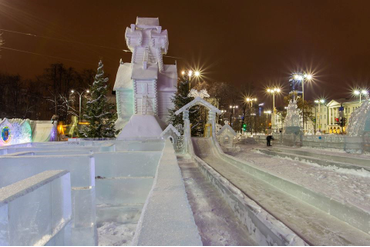 Stadt Jekaterinburg im Ural im Winter