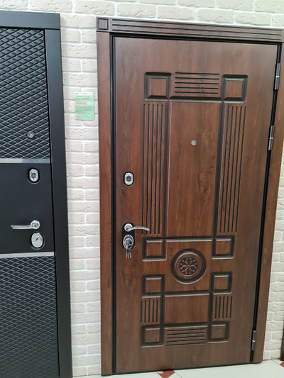 VENMAR (ВЕНМАР). ЦЕЗАРЬ 100 мм. СТАЛЬ 1,8 мм. ТРЕХКОНТУРНАЯ.  VINORIT ГРЕЦКИЙ ОРЕХ/ VINORIT БЕЛЫЙ МАТОВЫЙ