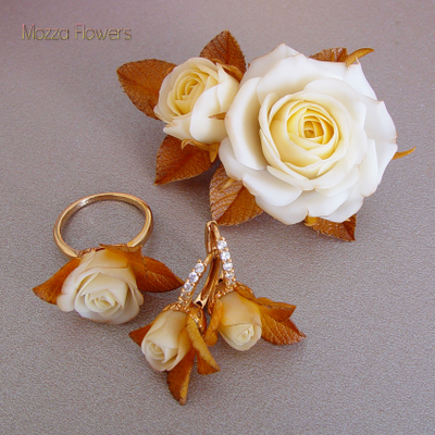 Комплект "Жемчужные розы". Позолота .