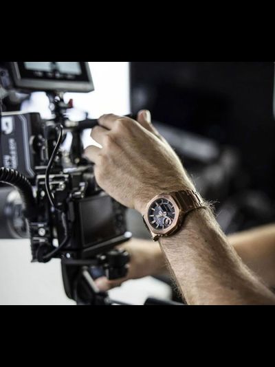 Часы Casio G-Shock GM-B2100GD-5A