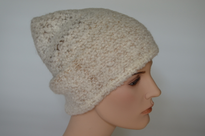 Женская шапка белого цвета из альпака Визио фото