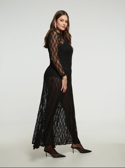 Черная юбка из кружева