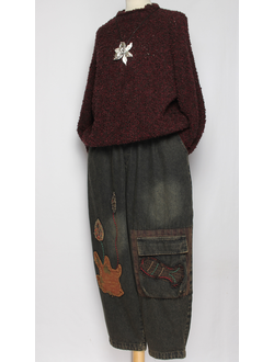 Джинсы "Аппликации " лепестки, квадраты р.46-52