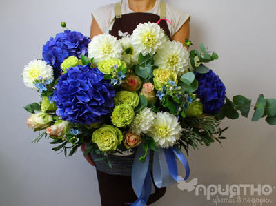 ЦВЕТОЧНАЯ КОМПОЗИЦИЯ № 104