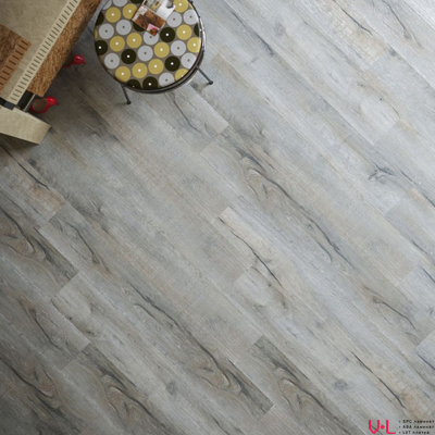 Кварцвиниловая плитка Fine Floor Дуб Корфу FF-1970 в интерьере детально