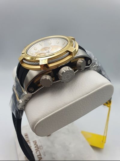 Часы Invicta 37197 Bolt Zeus