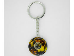 Брелок из натурального янтаря "Bmw"