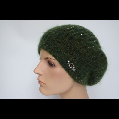 Женский берет зимний  зеленого цвета Vizio Италия 8070 B