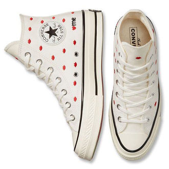 Кеды Converse Chuck 70 Embroidered Lips белые высокие женские