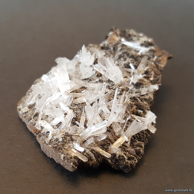 Гемиморфит на лимоните. Мексика. 57*44*10 мм