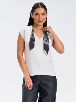 Джемпер с коротким рукавом и v-образным вырезом