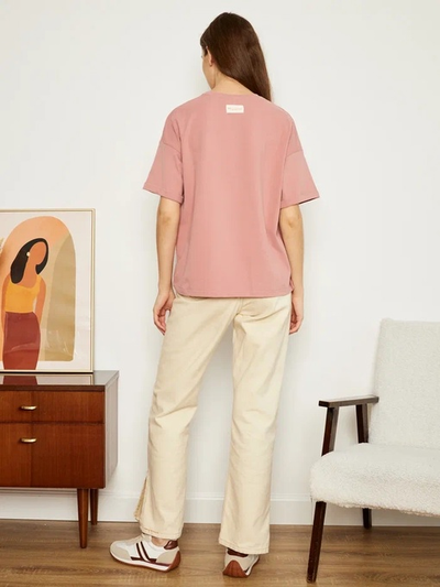 ЖЕНСКАЯ ФУТБОЛКА РОЗОВАЯ "ВОЗДУШНАЯ"