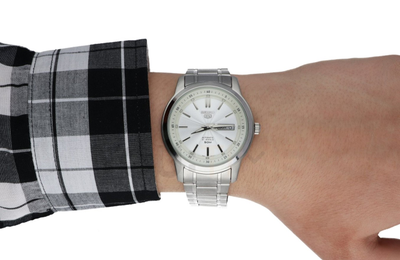 Наручные часы Seiko SNKM83K1