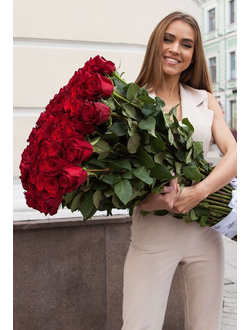 БУКЕТ ИЗ 101 МЕТРОВОЙ ГОЛЛАНДСКОЙ РОЗЫ