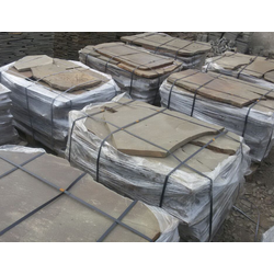 Пласт серо-зеленый из песчаника