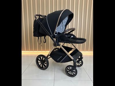 Детская коляска 3 в 1 Luxmom 733 Skyte Черный