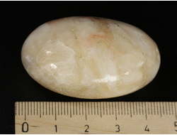 Стильбит, полировка, Индия (45*28*19 мм, 31 г) №35608