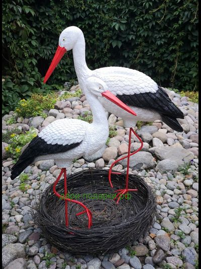 Аисты в гнезде Влюбленная пара (Аист-80см, аист-115см ) полистоун Аист - является символом новой жизни. Согласно русским народным поверьям, аист - птица, приносящая счастье в Ваш дом. Также аист покровительствует рождению детей.