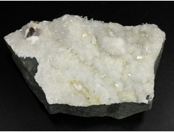 Окенит, сферолиты, Индия (80*42*34 мм, 141 г) №37633