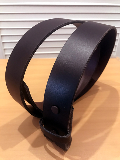 Однослойный гладкий 100% кожаный ремень под пряжку