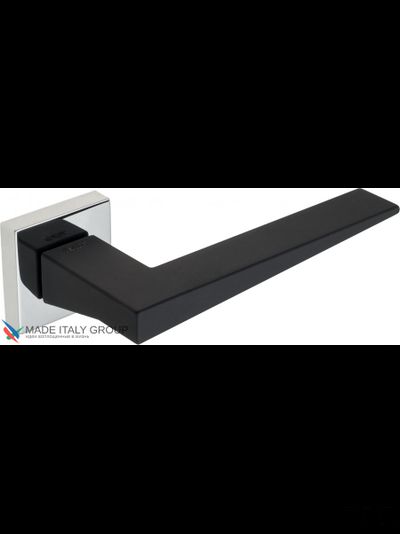 Дверная ручка Venezia Unique "PHILIP" полированный хром / черный (мягкое покрытие)