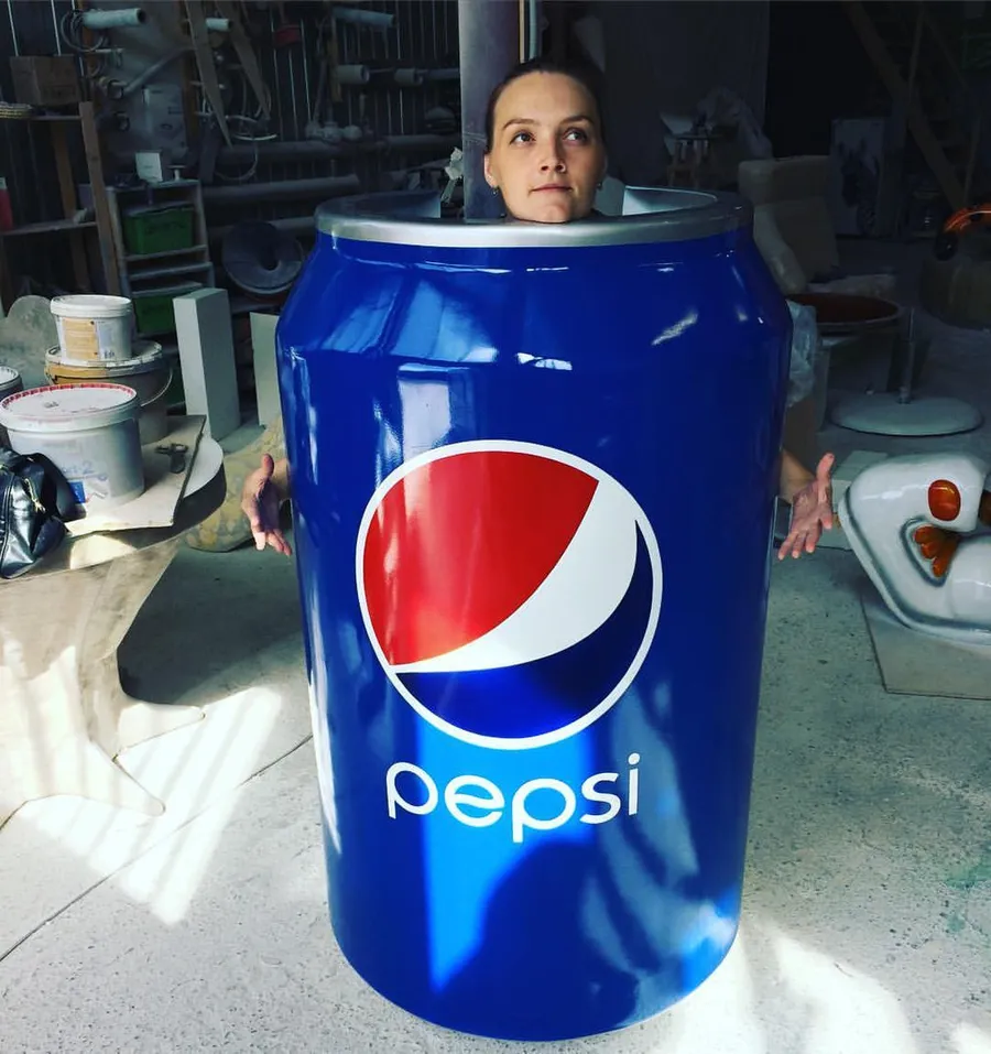 Банка Pepsi из пластика