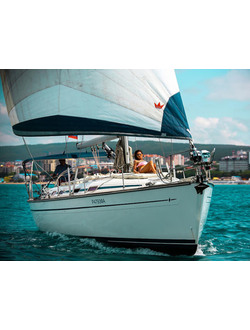 Парусная яхта "ВИКТОРИЯ"