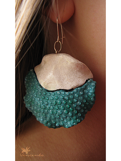 Круглые большие серьги с каплями "Сказки братьев Гримм"