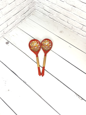 Деревянная столовая ложка Ландыш 190*60 мм красный фон