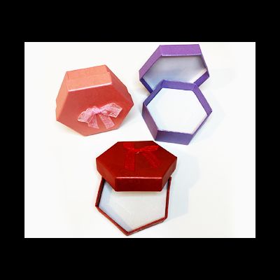 Подарочные коробочки «В форме соты». Диагональ: 8 см.