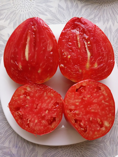 Томат Бабушка быка