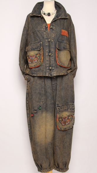 Костюм: джинсовка и джинсы "НАШИВКИ УЗЕЛКИ" серо-синий р.46-52