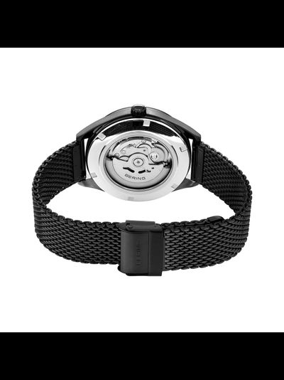 Наручные часы Bering 16743-377