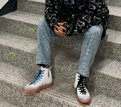 Кеды Конверс с оранжевой подошвой белые 167807C с чем носить фото