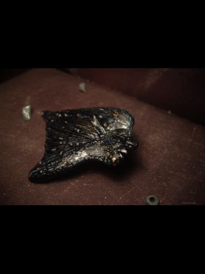 Фэнтези-брошь &quot;Русалка Угольного Моря&quot; (6 х 5 см)