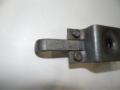 Защёлка сиденья Урал Днепр