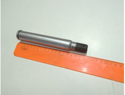 Ось колеса коляски