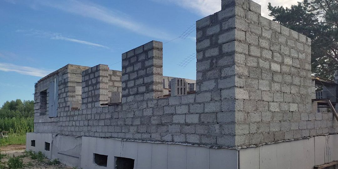 Реконструкция недостроенного дома в с. Мичурино