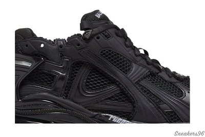 Balenciaga Runner Sneaker 'Black Matte' Мужские (41-45)