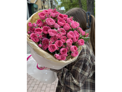 7 кустовых роз